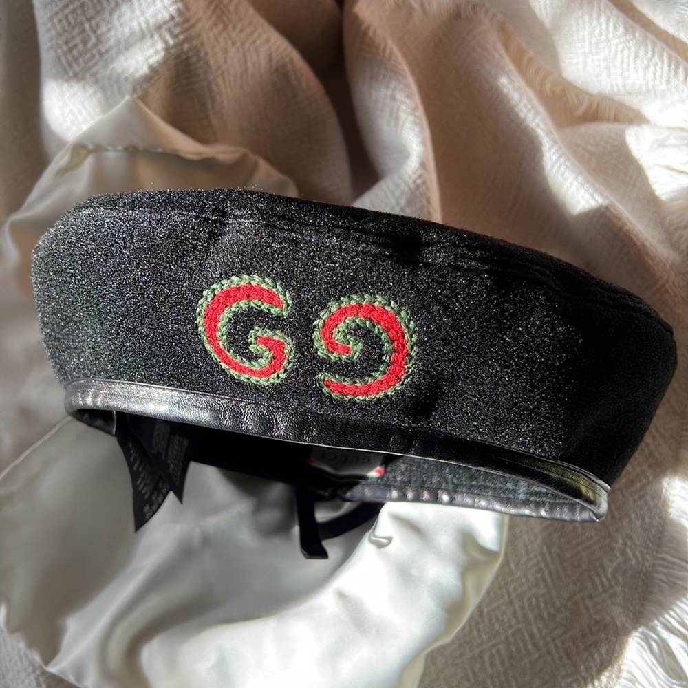 Gucci Womens Black Wool GG patch Beret